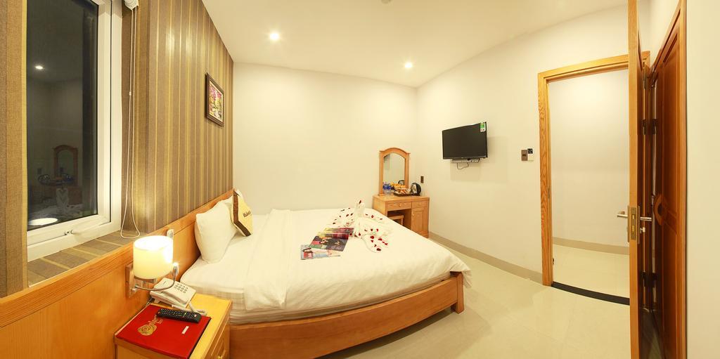 Valentine Hotel Da Nang Exteriör bild
