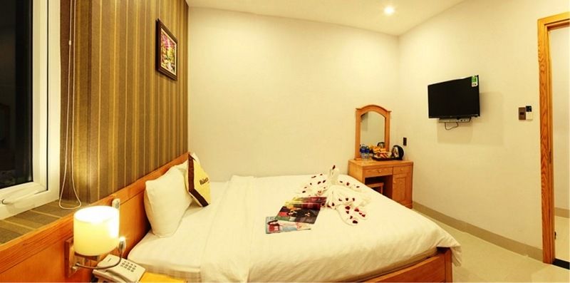 Valentine Hotel Da Nang Exteriör bild