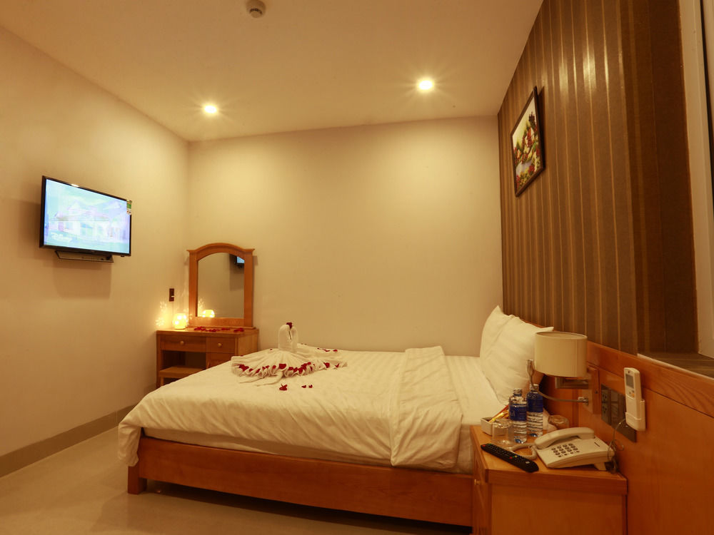 Valentine Hotel Da Nang Exteriör bild
