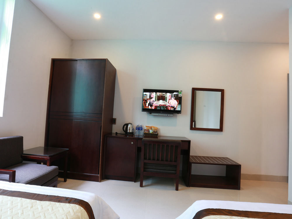 Valentine Hotel Da Nang Exteriör bild